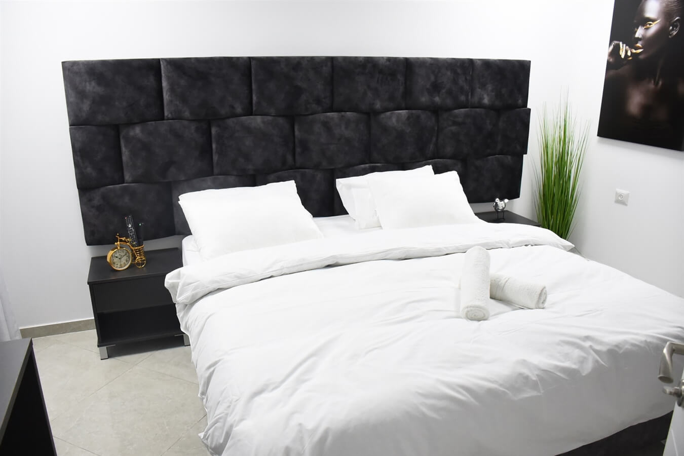 תמונה של היחידות - 3