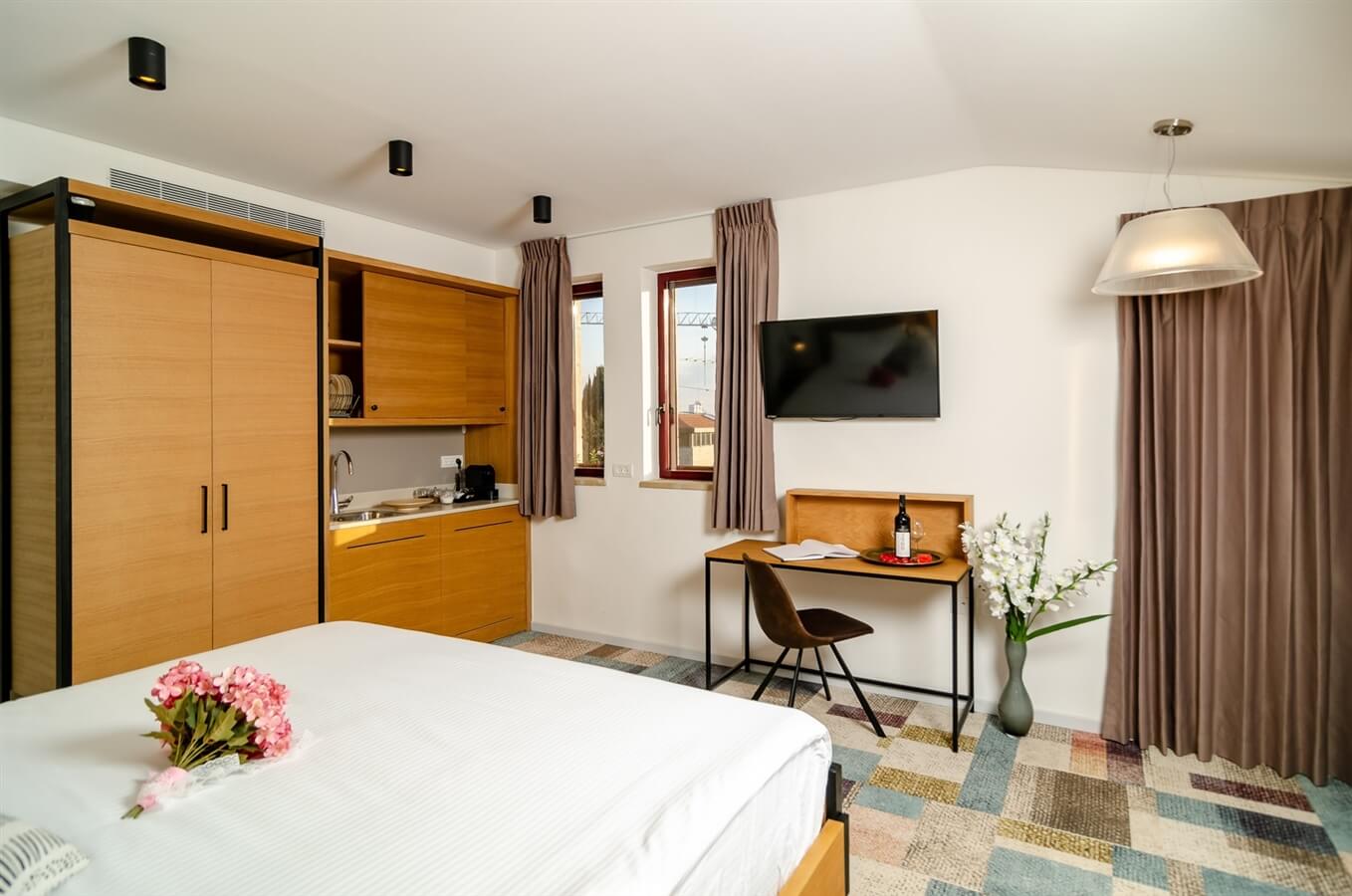 תמונה של סוויטה זוגית עם מרפסת - 2