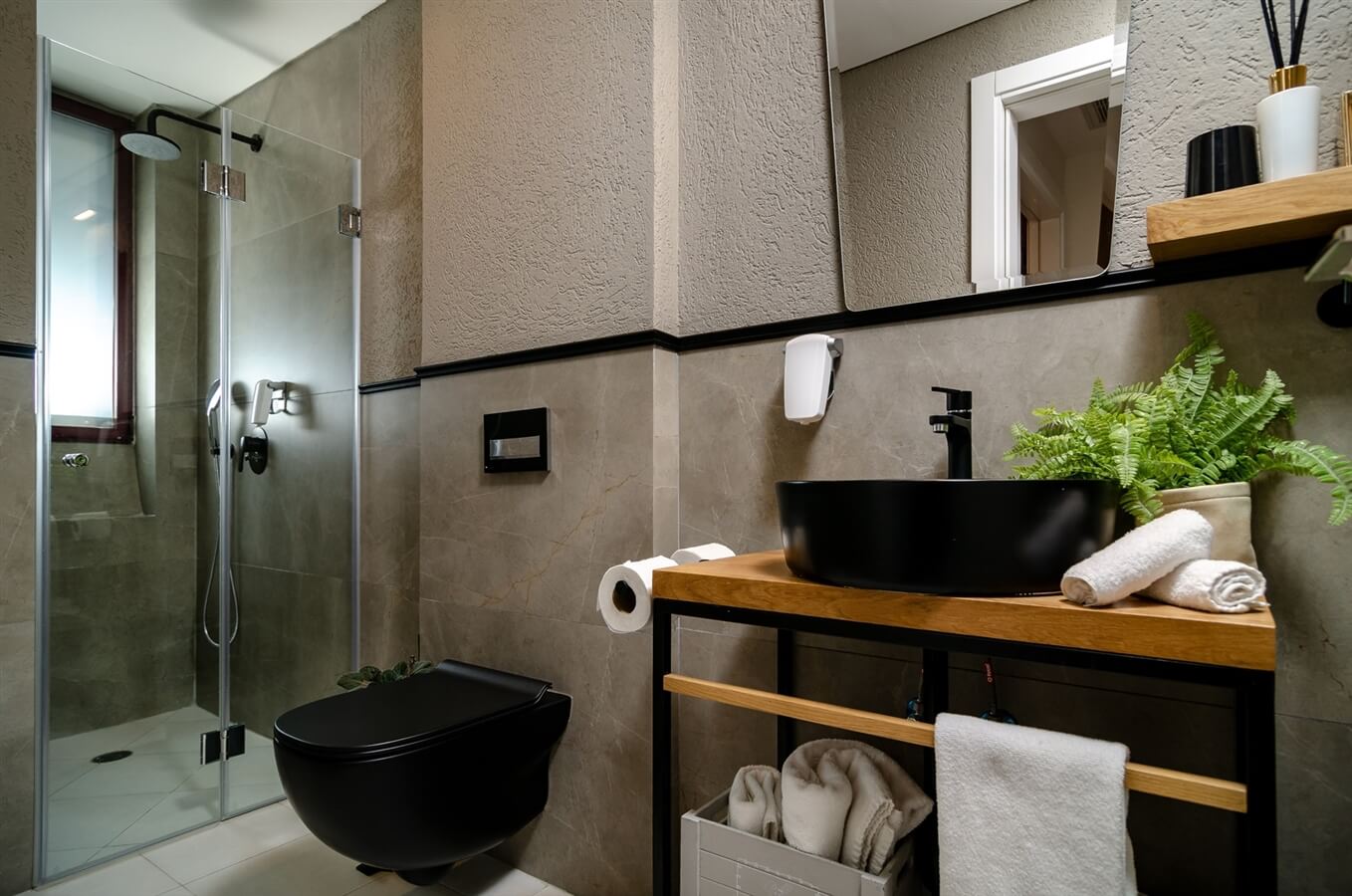 תמונה של סוויטות משפחתיות עם מרפסת - 3