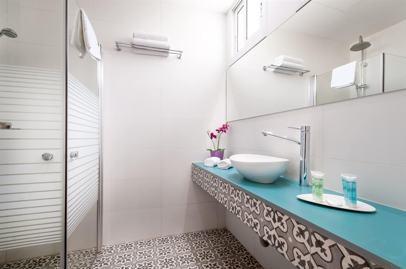 תמונה של טירת סטנדרט - 3