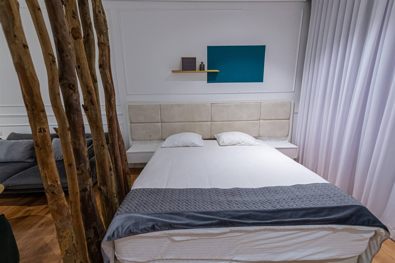 תמונה של סוויטה E - 4