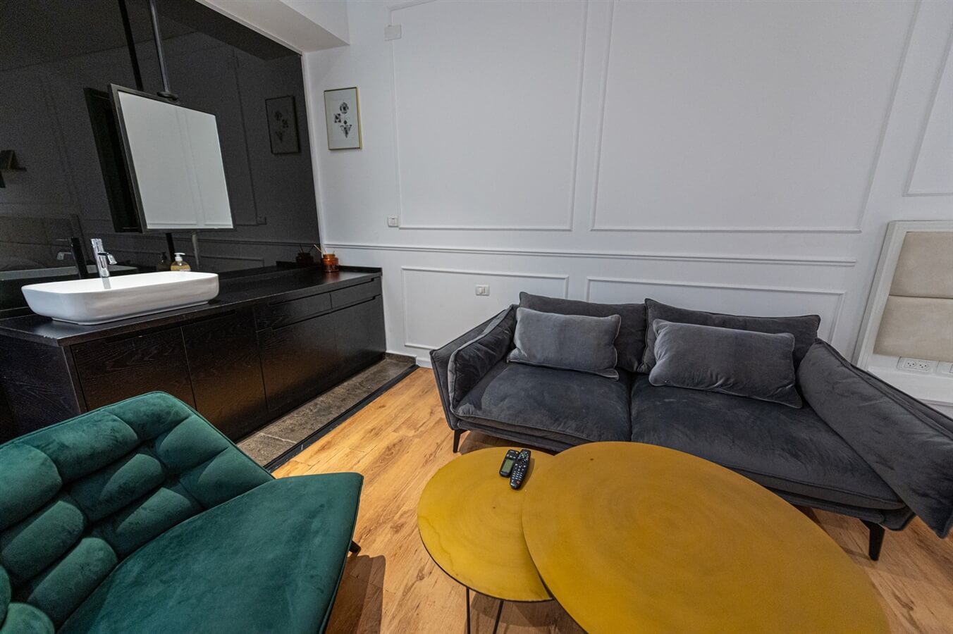 תמונה של סוויטה E - 5