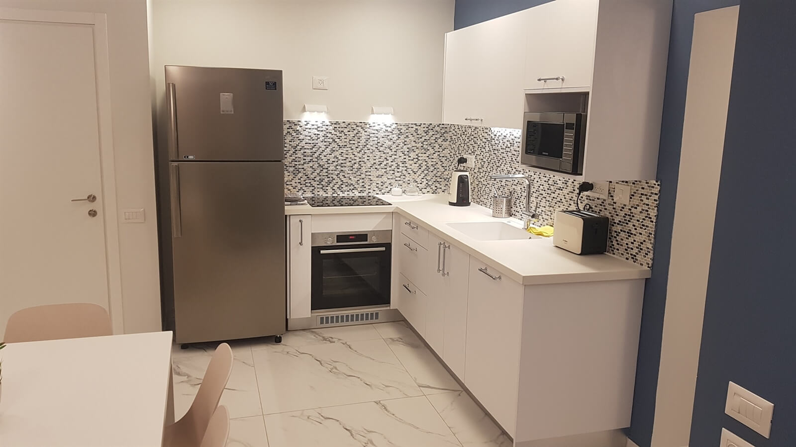 תמונה של דירה 1 - 3 חדרים - 5