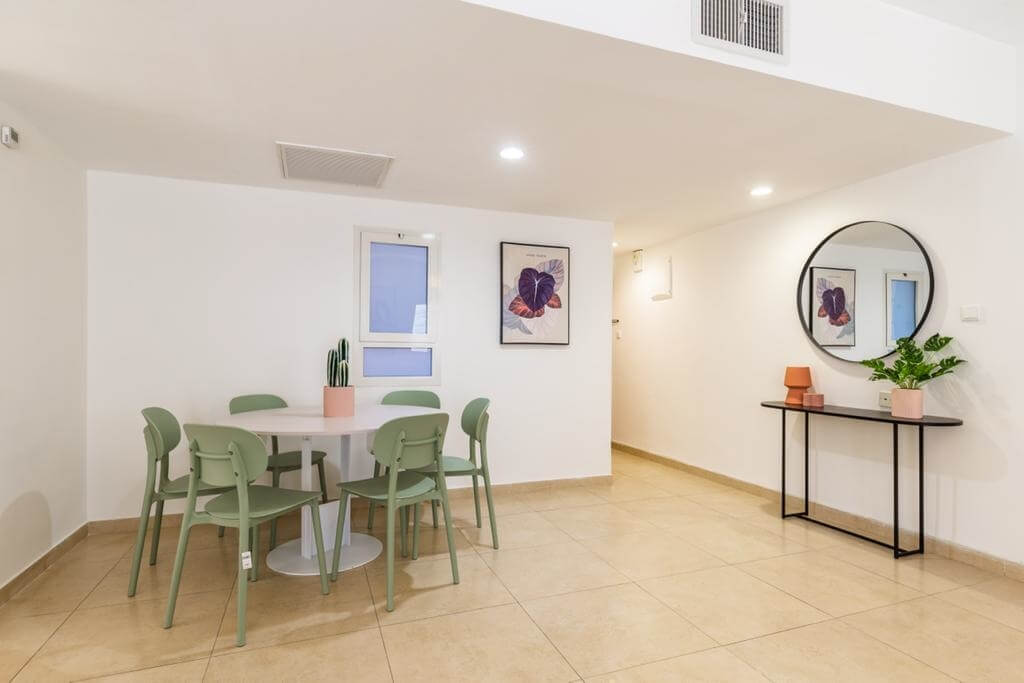 תמונה של Delux - 10