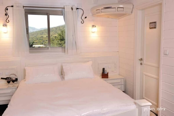 תמונה של בקתות סביון ושושן - 6