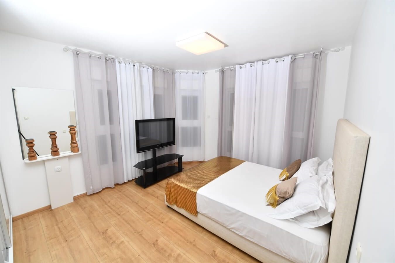 תמונה של הפנטהאוז - 2 תמונה של הפנטהאוז - 2