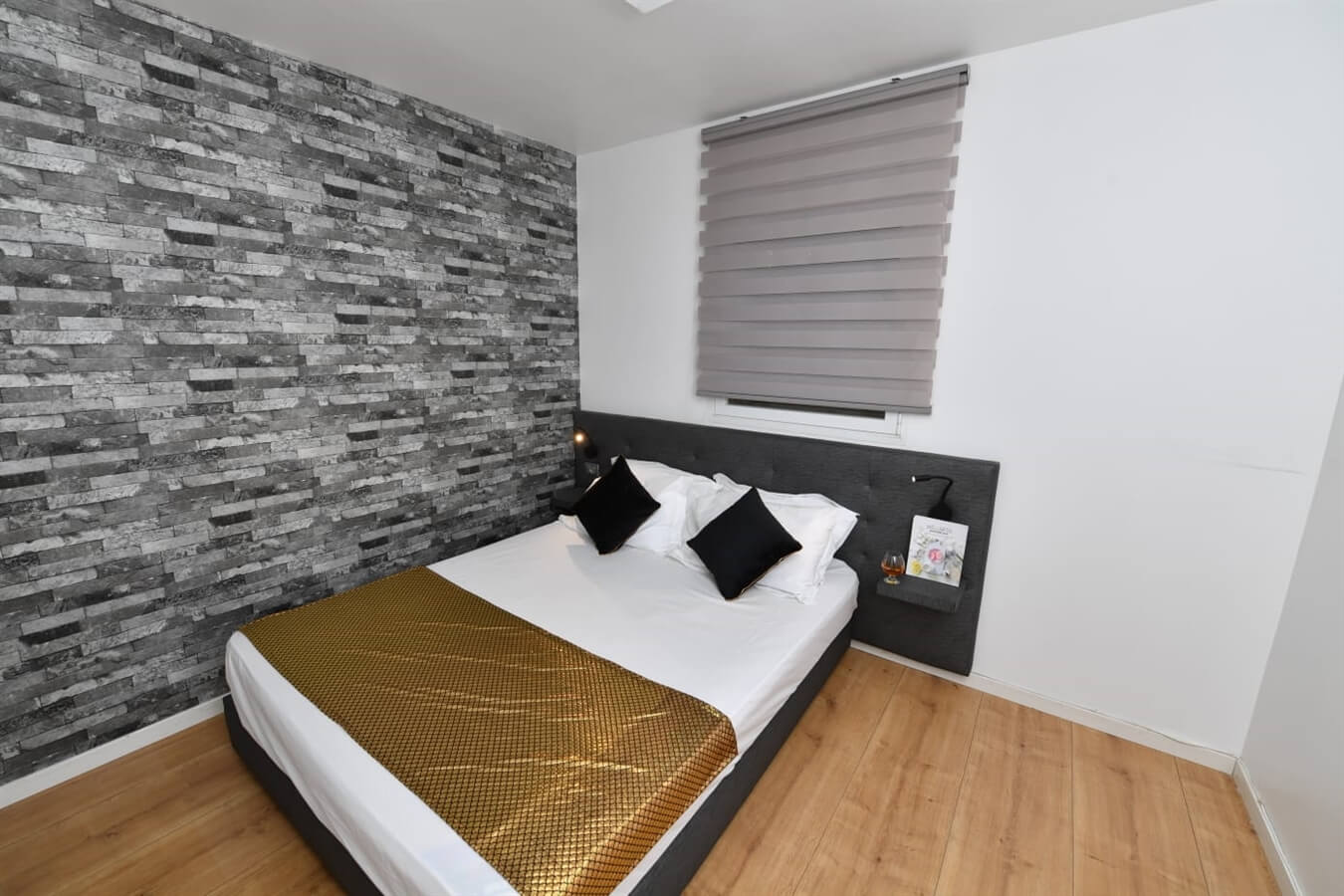 תמונה של הפנטהאוז - 6 תמונה של הפנטהאוז - 6