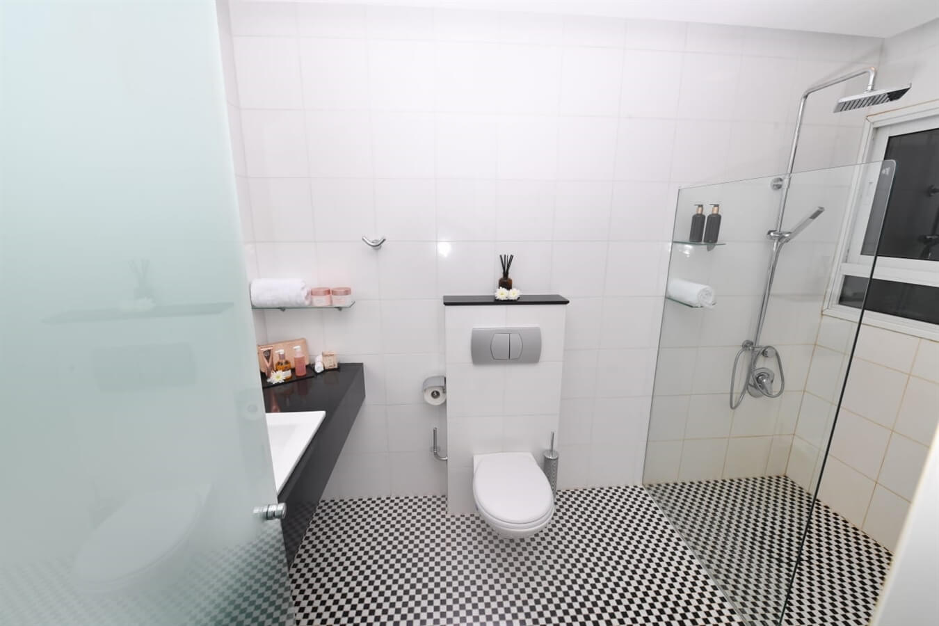 תמונה של הפנטהאוז - 3 תמונה של הפנטהאוז - 3