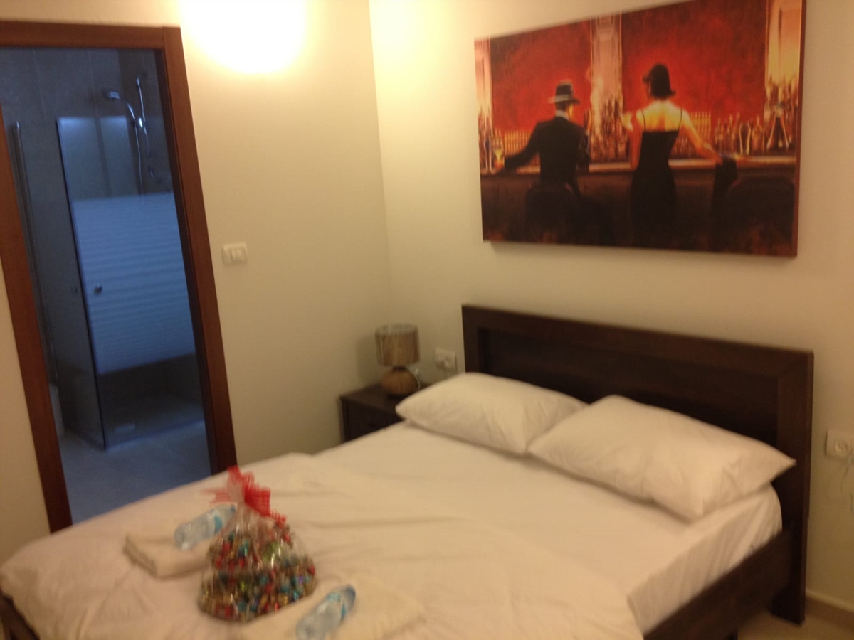 תמונה של היחידות הזוגיות - 8