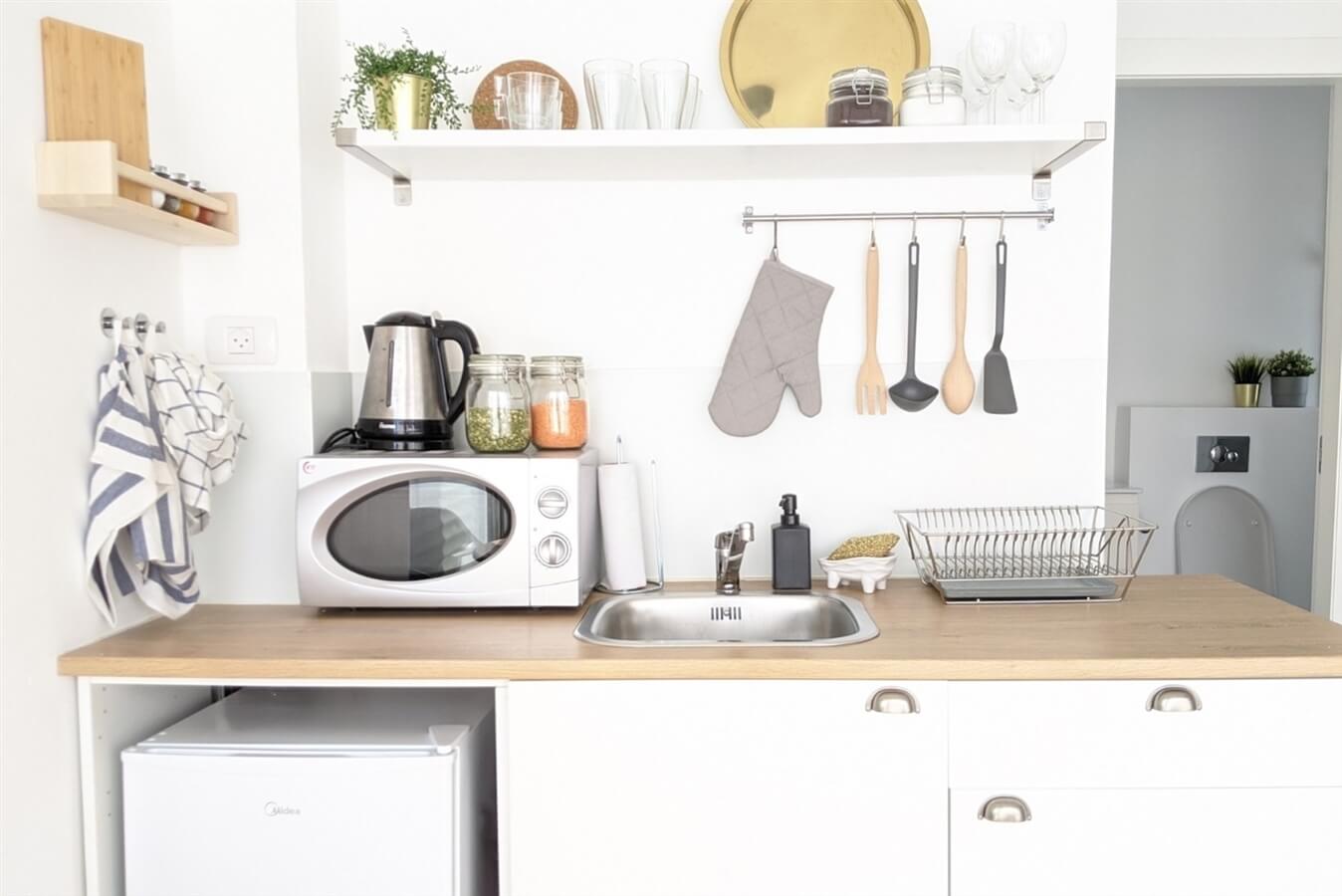 תמונה של התל אביבית הצעירה - 2 תמונה של התל אביבית הצעירה - 2