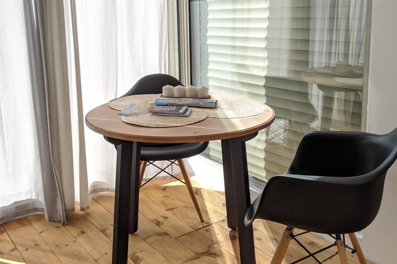 תמונה של התל אביבית הצעירה - 8 תמונה של התל אביבית הצעירה - 8