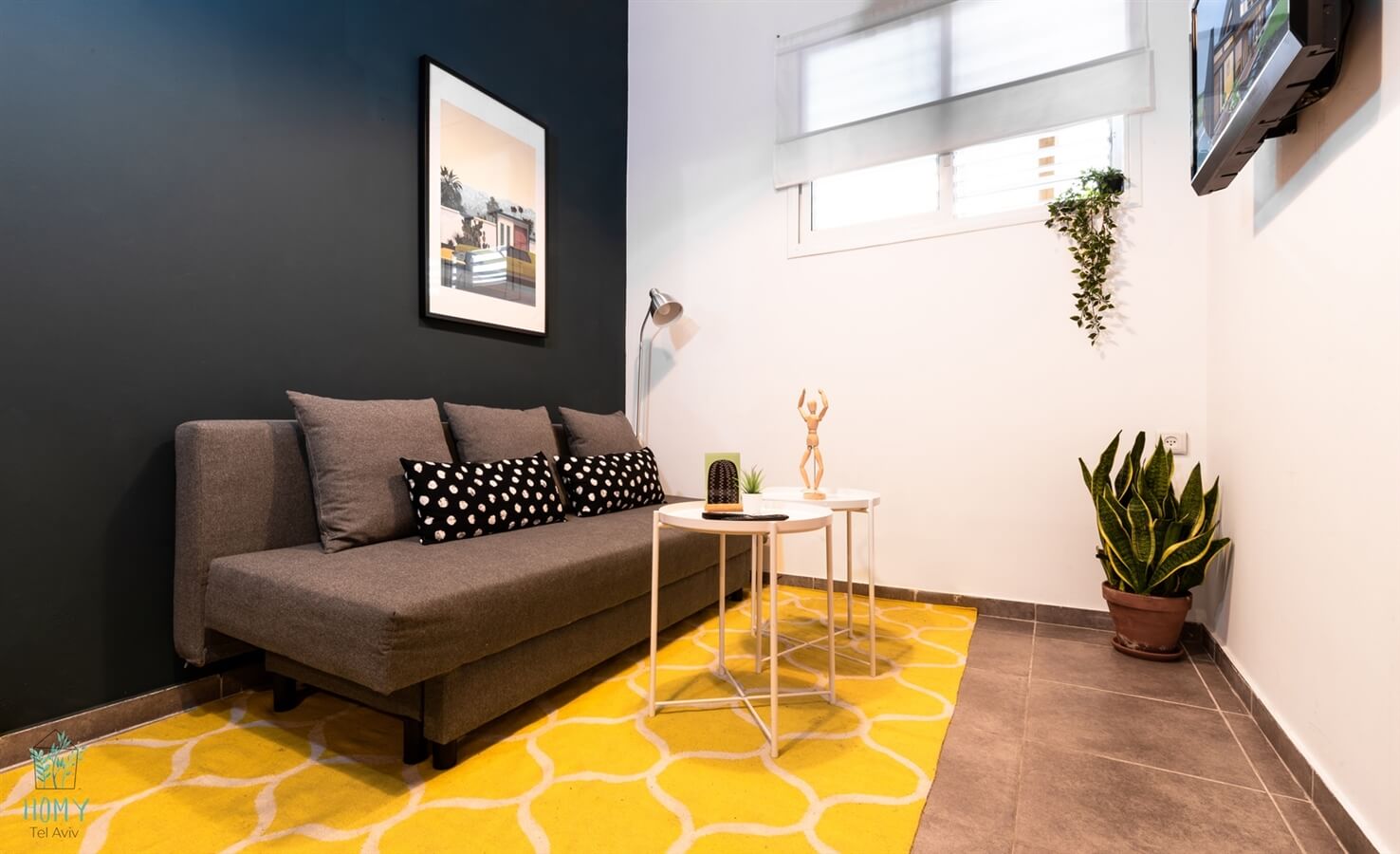 תמונה של התל אביבית המודרנית - 1 תמונה של התל אביבית המודרנית - 1