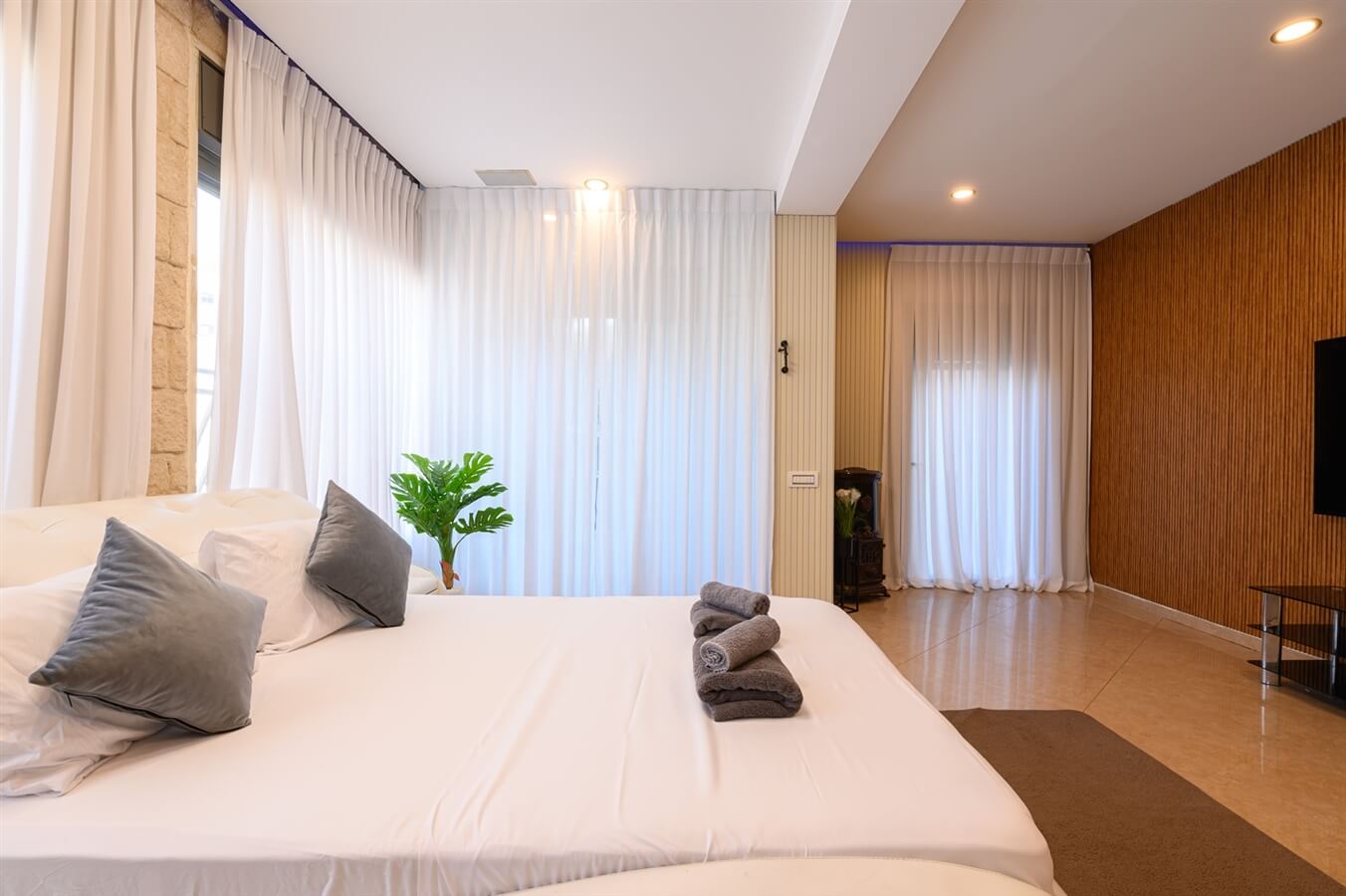 תמונה של סוויטת גולד - 6