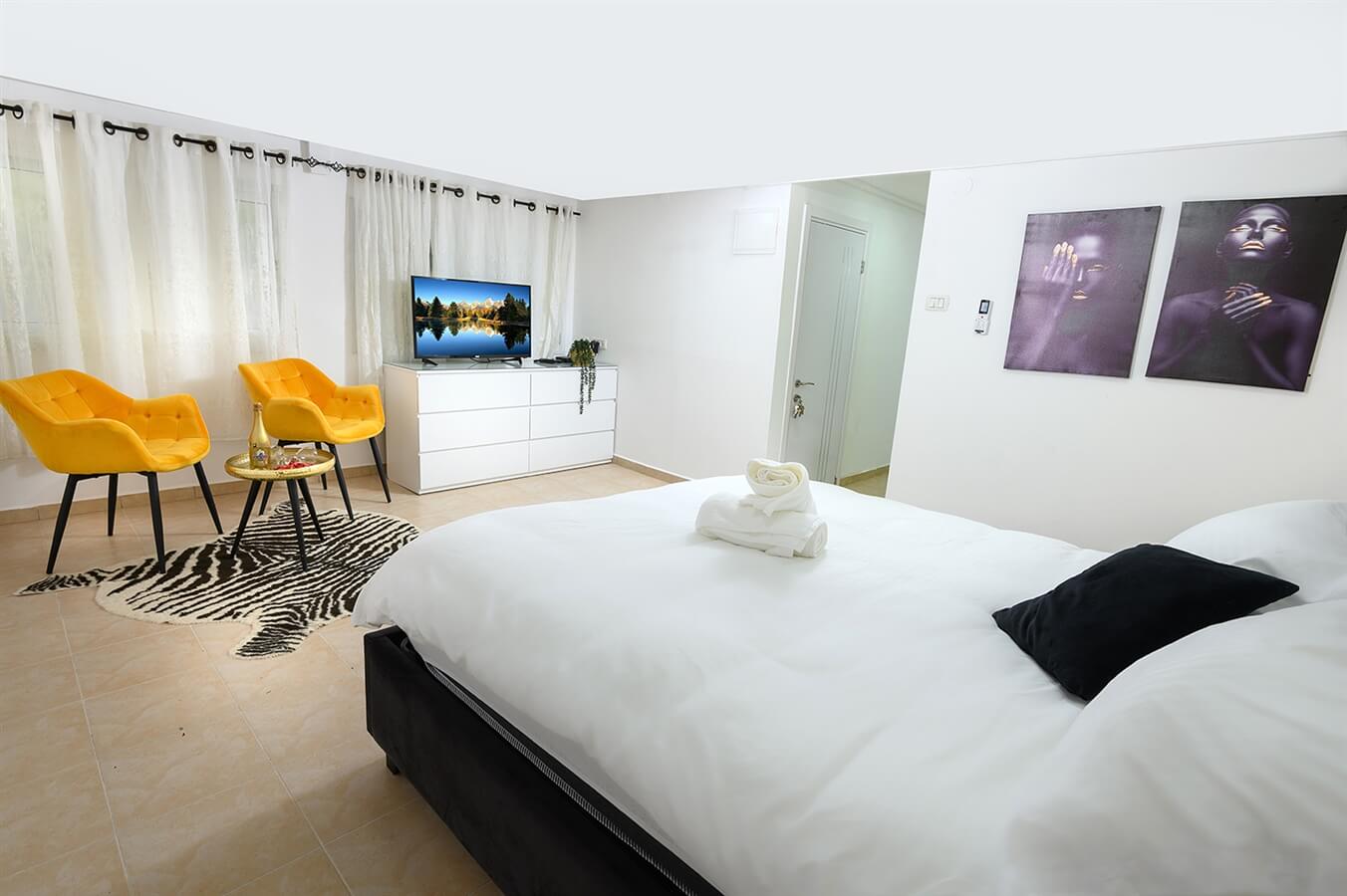 תמונה של האחוזה - 2 תמונה של האחוזה - 2