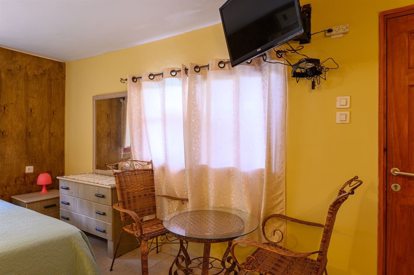 תמונה של פומלה - 5