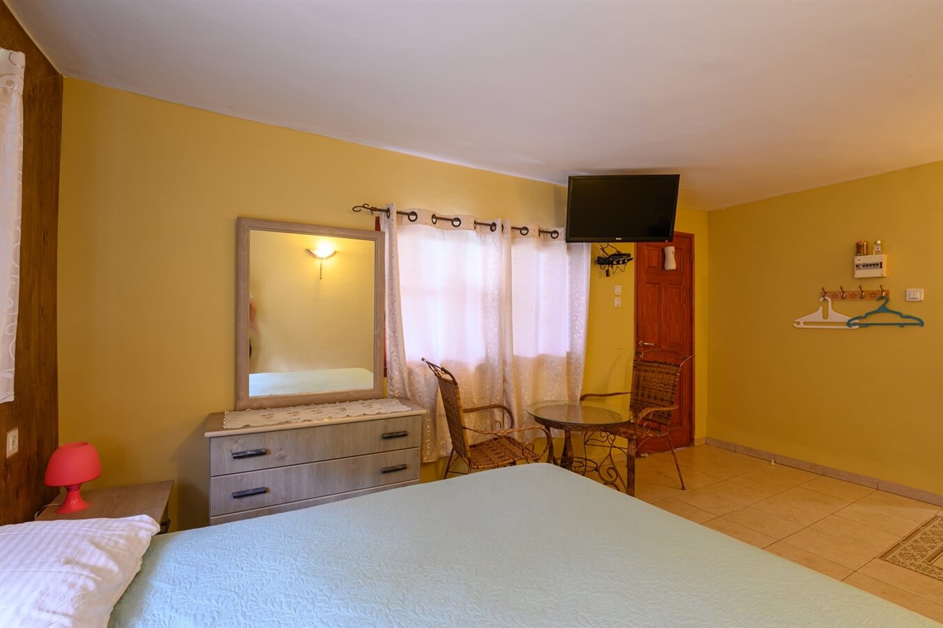 תמונה של פומלה - 6