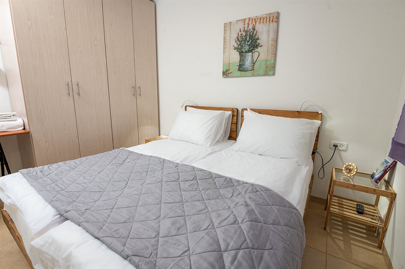 תמונה של מול הבוסתן - 4