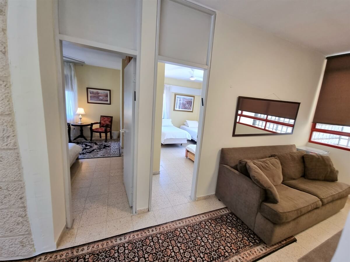 תמונה של סוויטה אקזקיוטיב - 8 תמונה של סוויטה אקזקיוטיב - 8