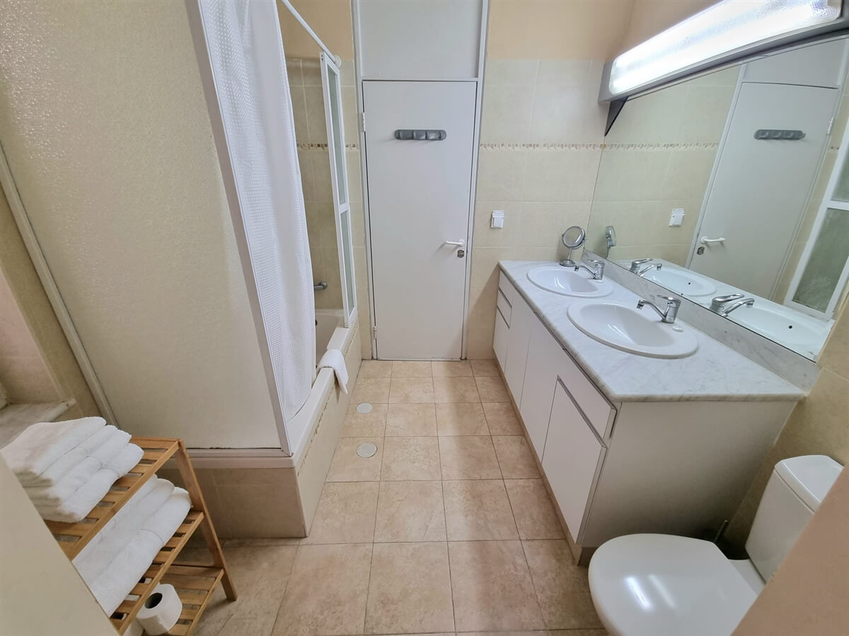 תמונה של סוויטה אקזקיוטיב - 7 תמונה של סוויטה אקזקיוטיב - 7