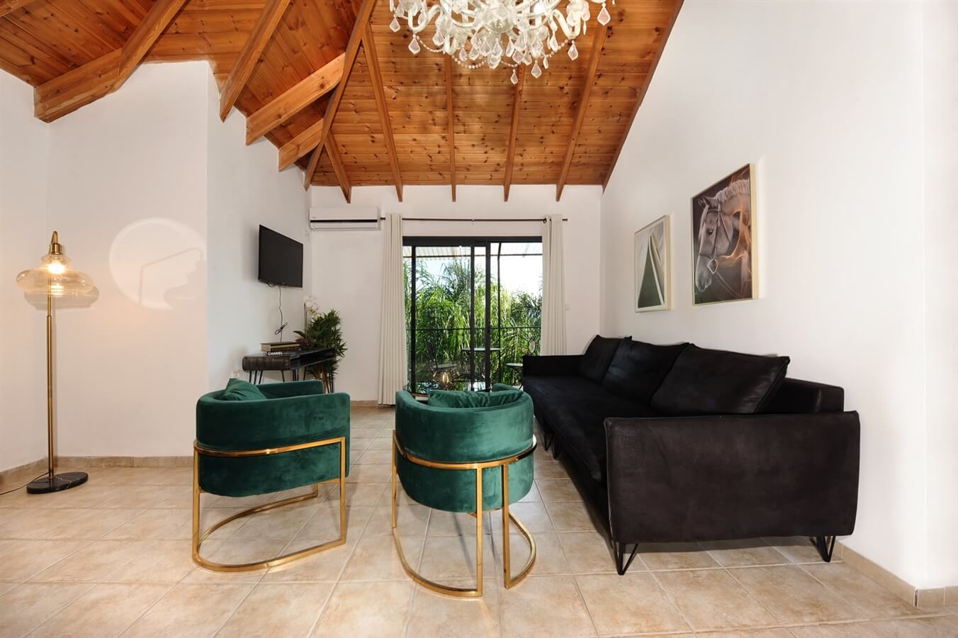 תמונה של הסוויטות הרומנטיות - 3