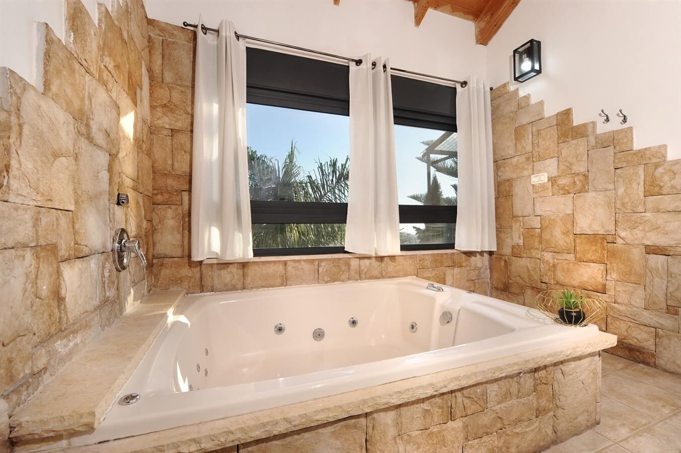 תמונה של הסוויטות הרומנטיות - 6