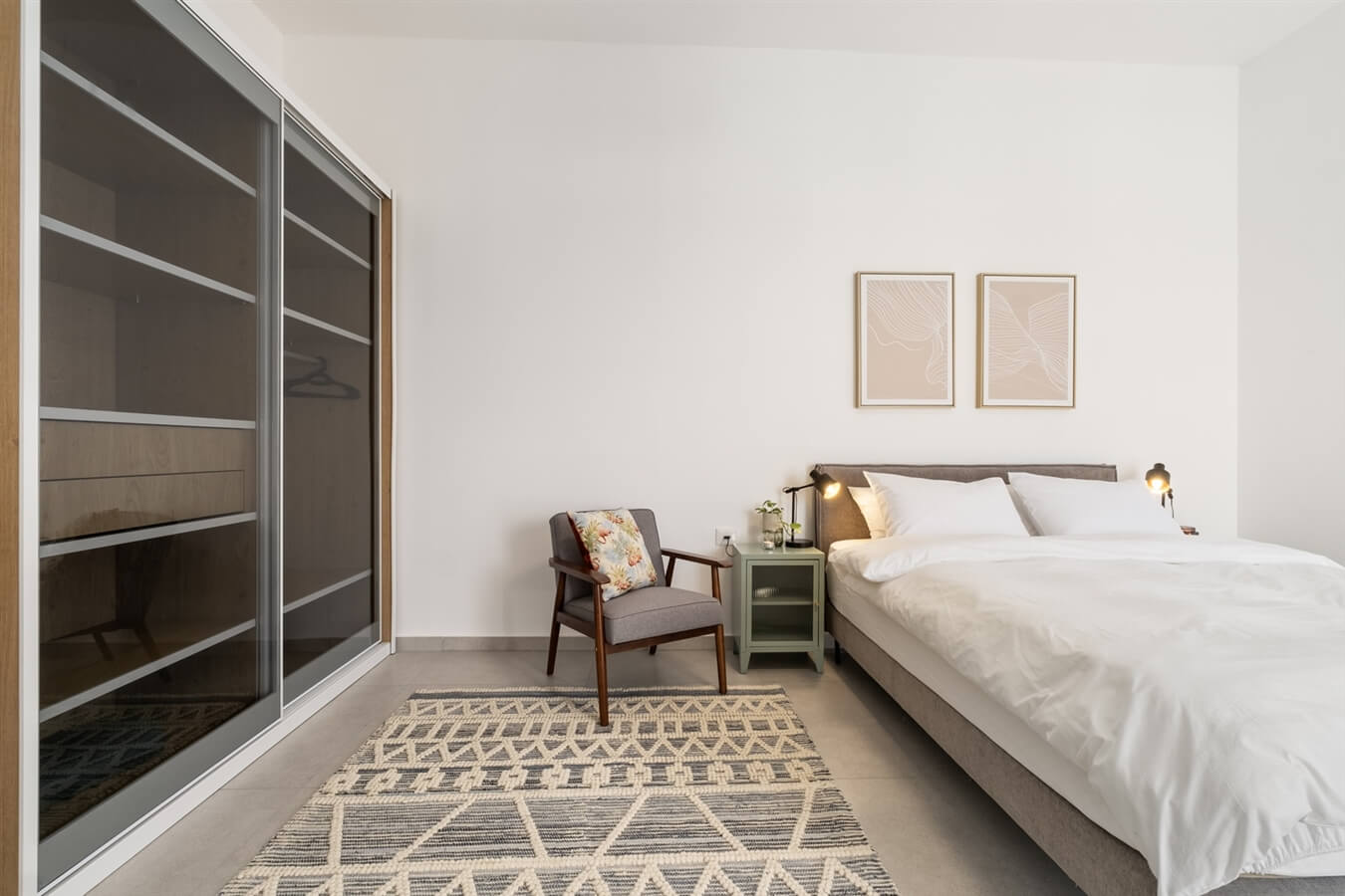 תמונה של דירות 4 חדרי שינה - 2