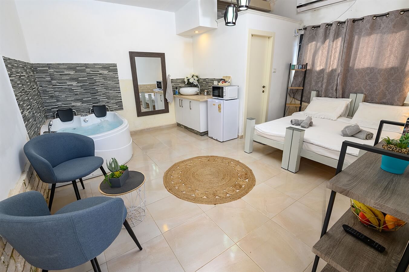 תמונה של תאנה - 2