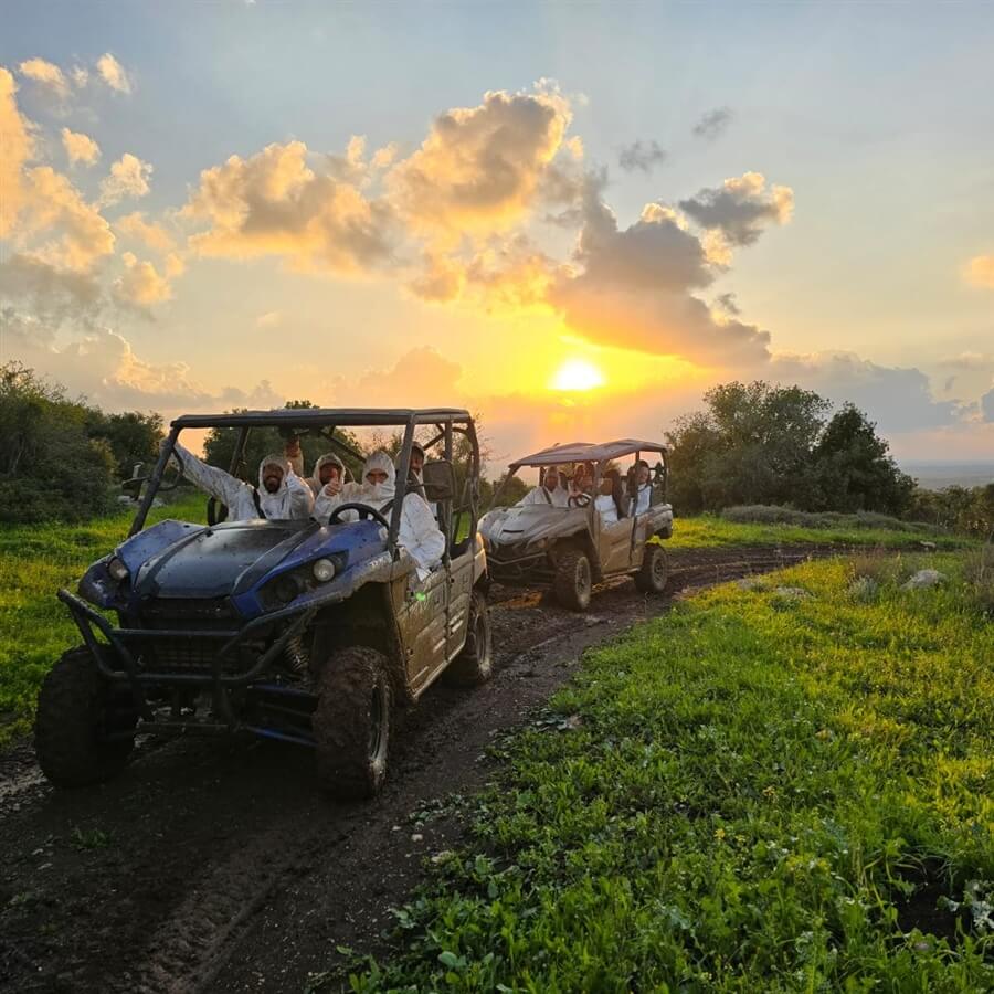 תמונה שצולמה בארי אקסטרים טיולי טרקטורונים ורייזרים - 5 תמונה של ארי אקסטרים טיולי טרקטורונים ורייזרים - 5