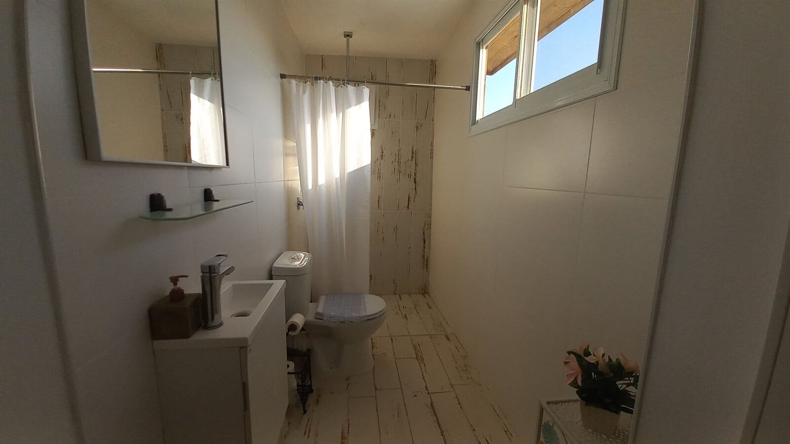 תמונה של בקתת עץ זוגית - 2 תמונה של בקתת עץ זוגית - 2