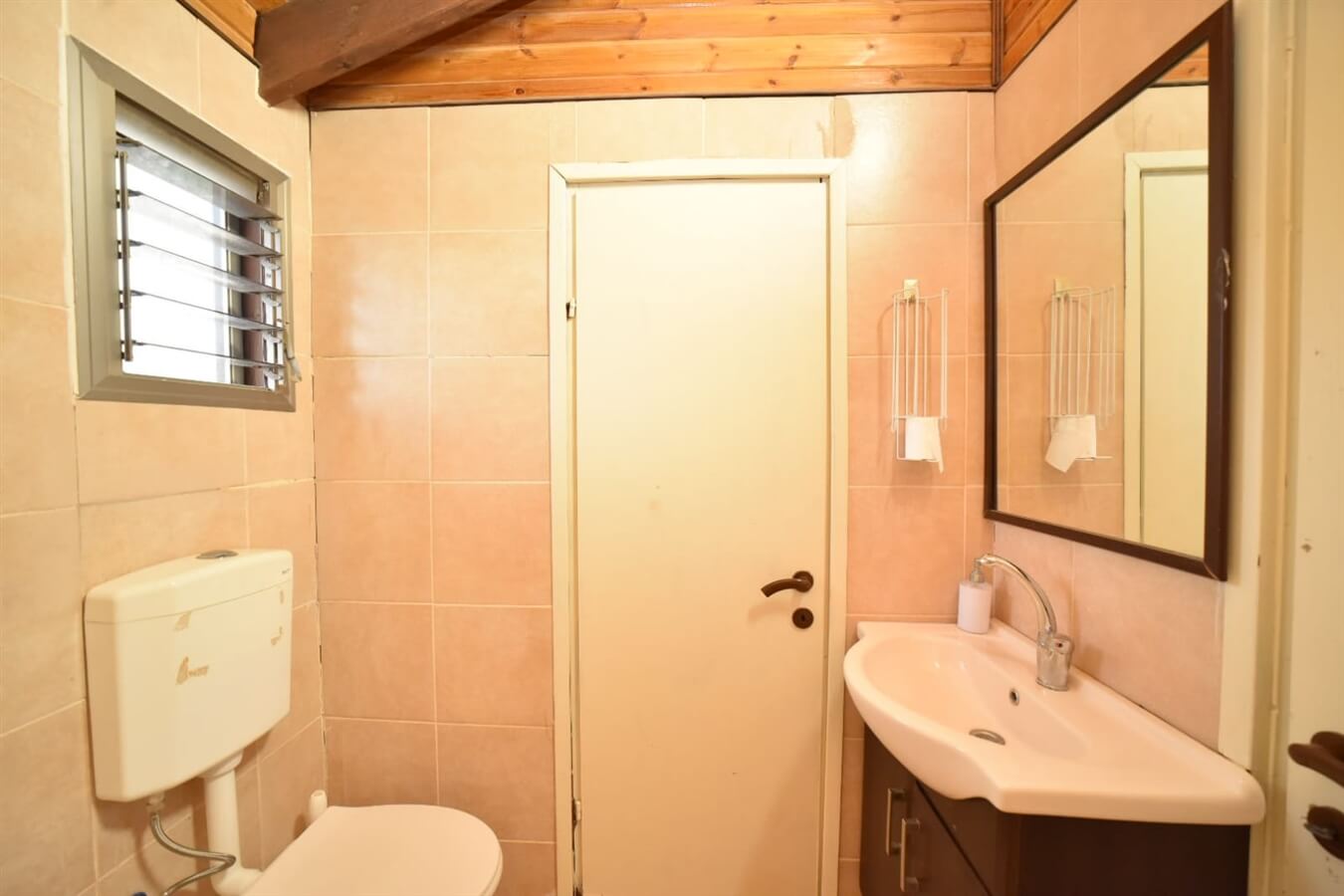 תמונה של נגיעה באופק - 8