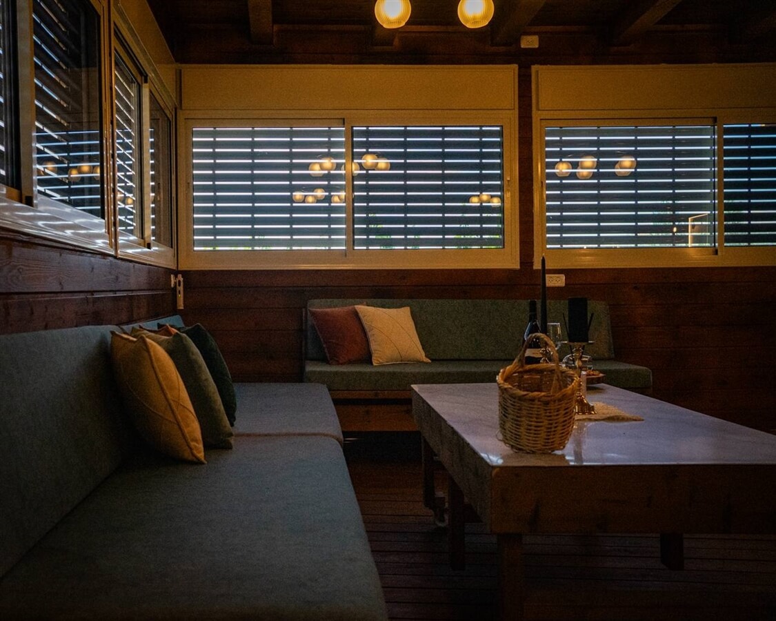 תמונה של בקתות עץ בטבע - 2