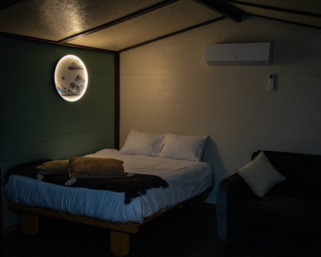 תמונה של בקתות עץ בטבע - 3