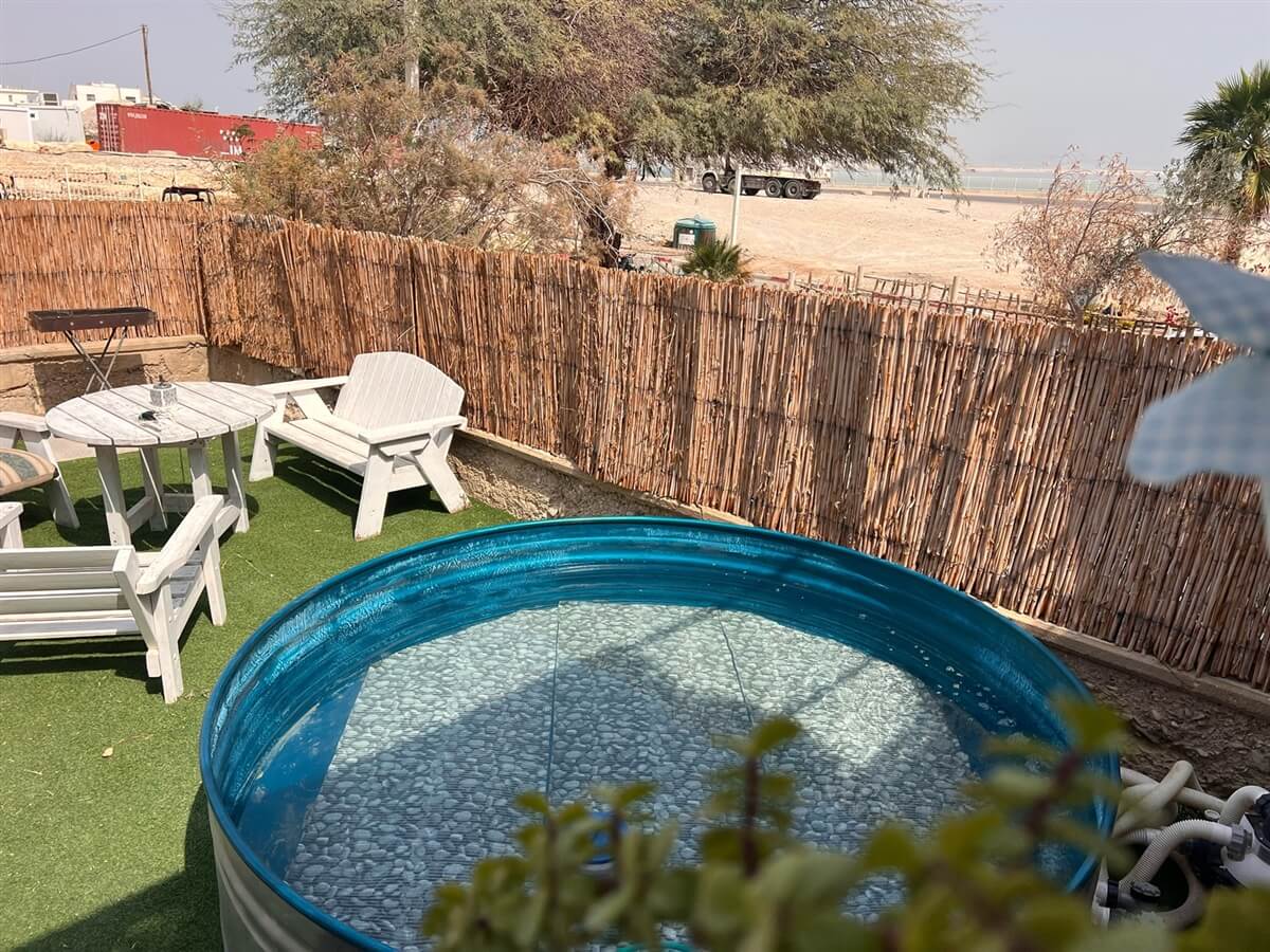 תמונה של QUEEN OF THE DEAD SEA - 2