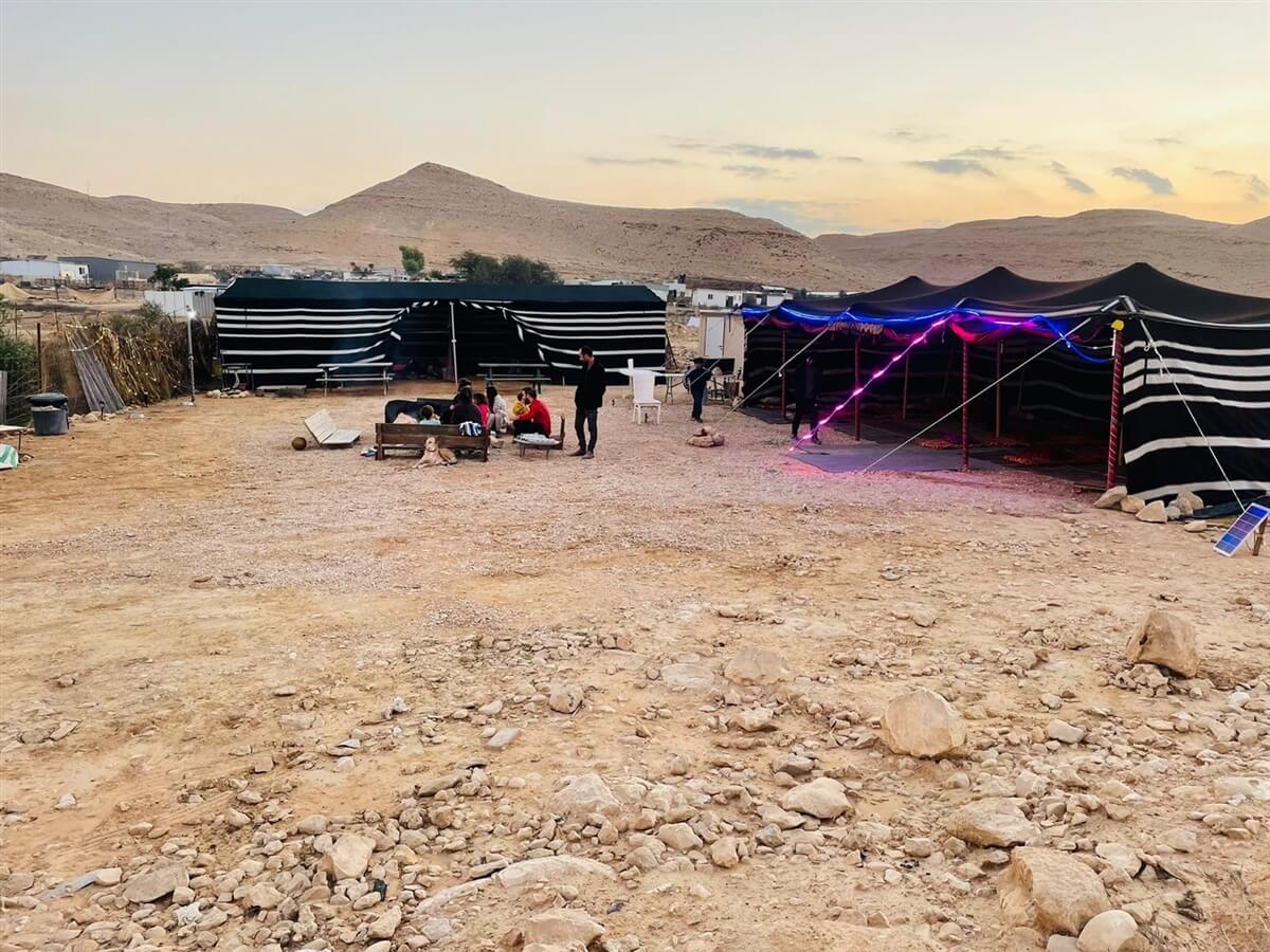 תמונה של החאן - אוהל בדואי - 6