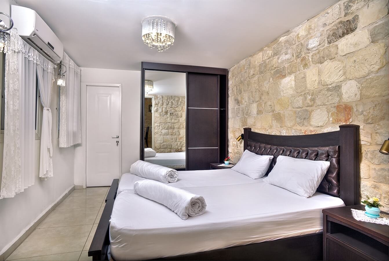 תמונה של צימר הפסגה בלב העתיקה - 2