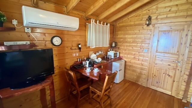 תמונה של בקתת כנרת - 9