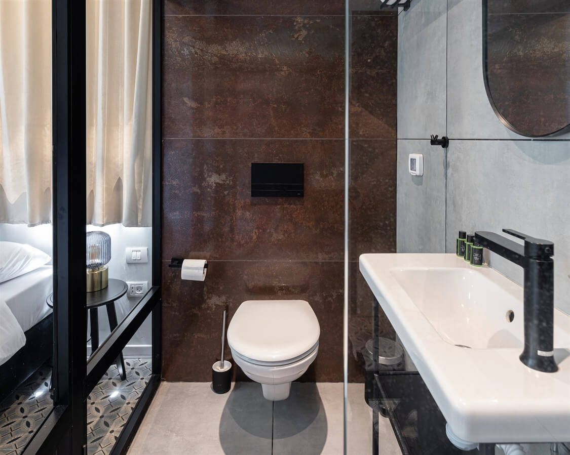 תמונה של Deluxe Room with Balcony - 5