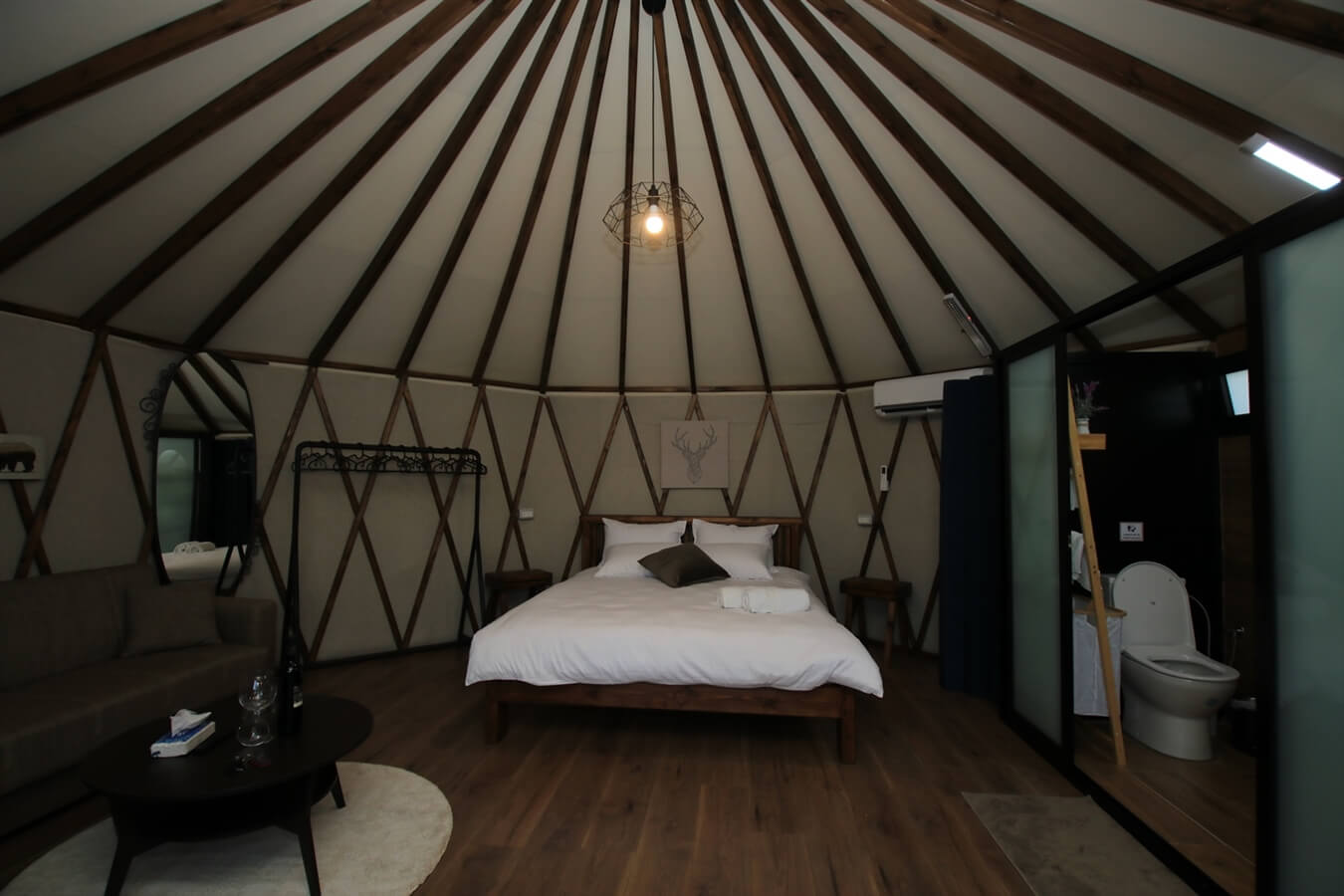 תמונה של היורטים - 3