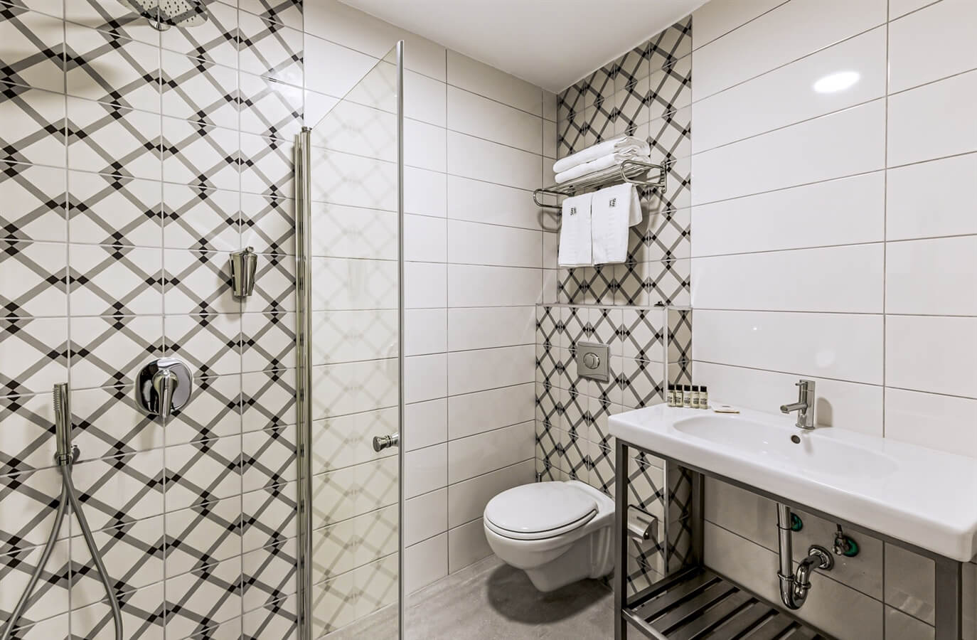 תמונה של חדרי משפחה - 2