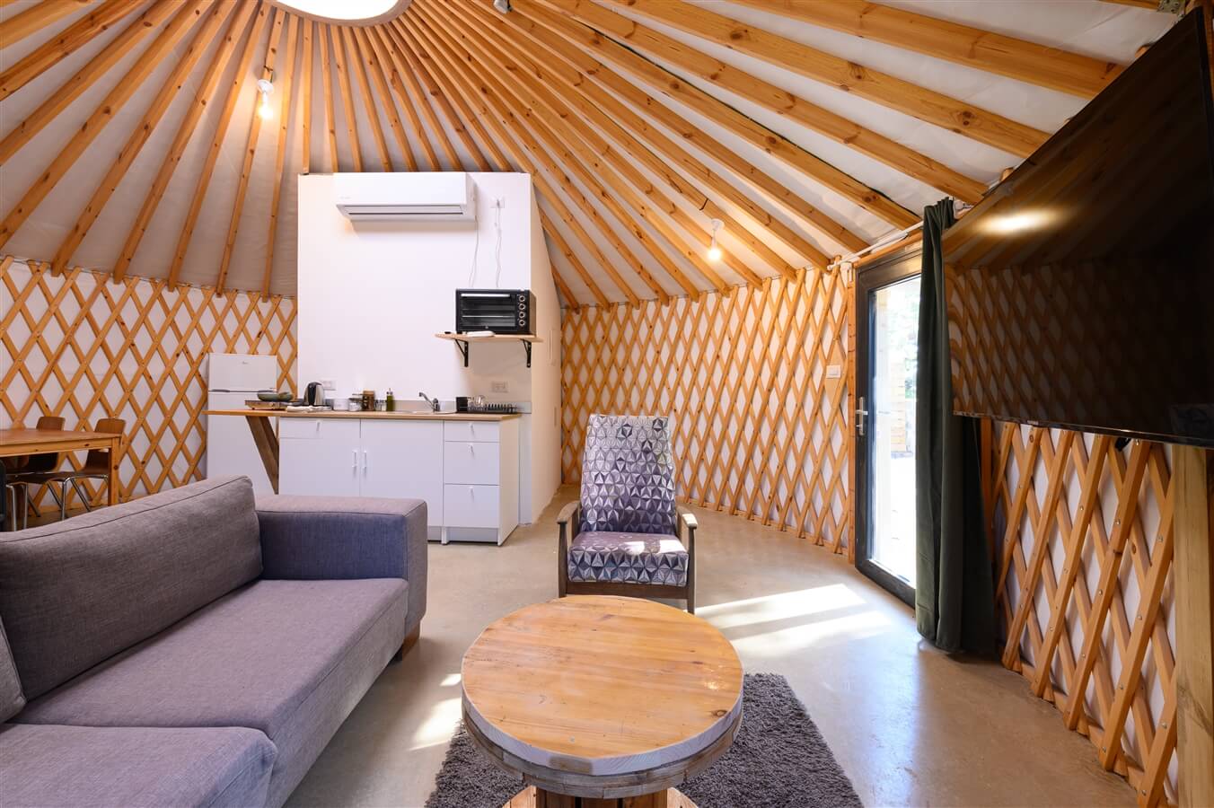 תמונה של היורטים - 4