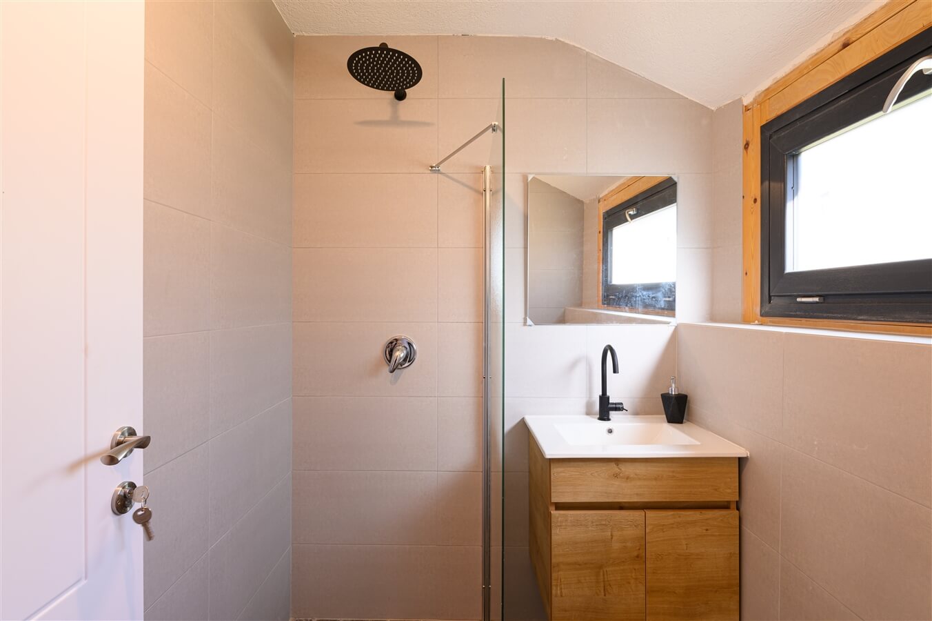 תמונה של היורטים - 14