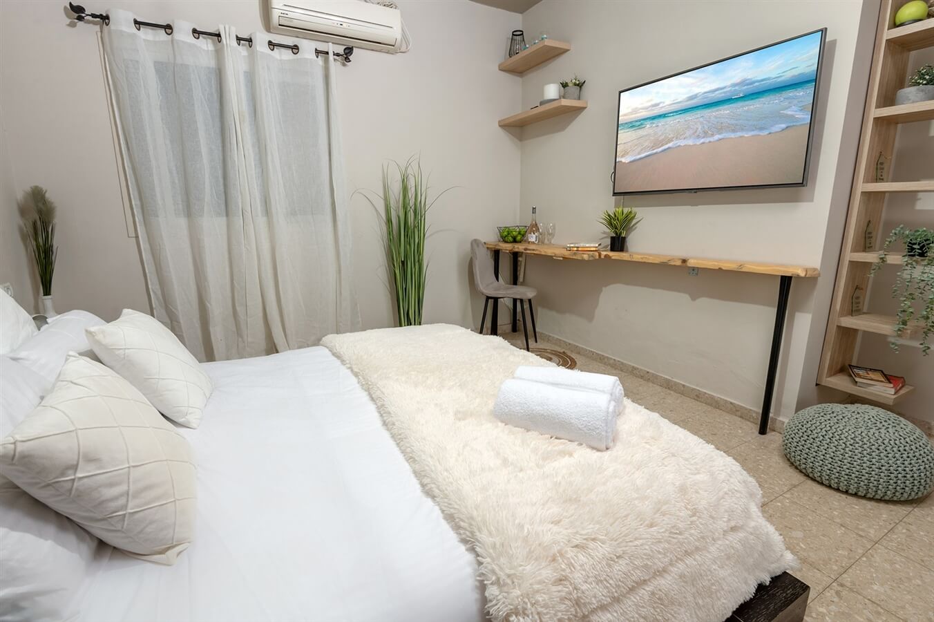 תמונה של Day - 2