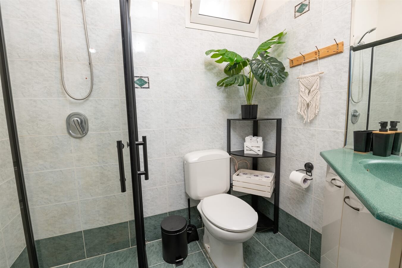 תמונה של Night - 11