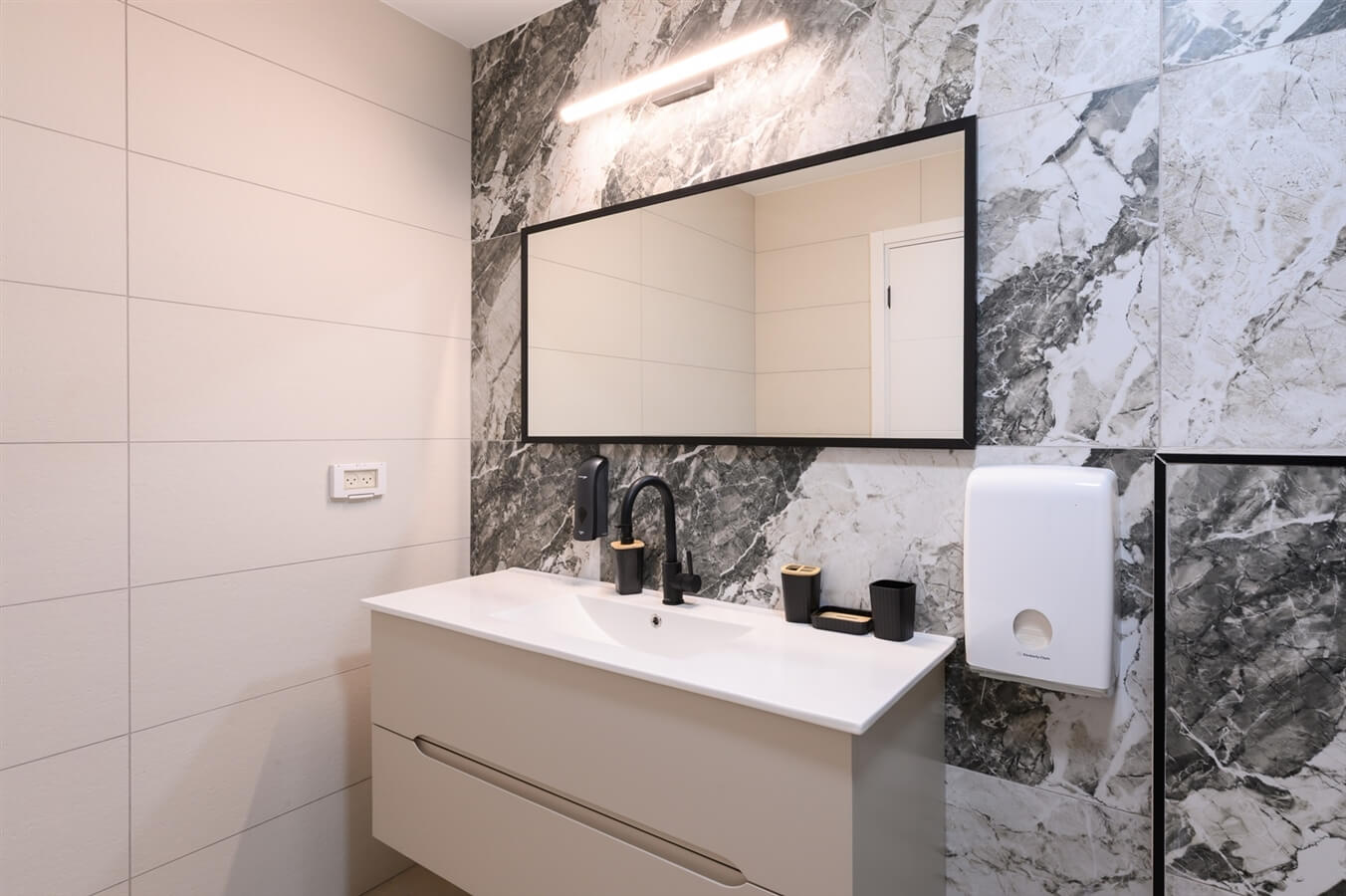 תמונה של סוויטה 3-4 - 6