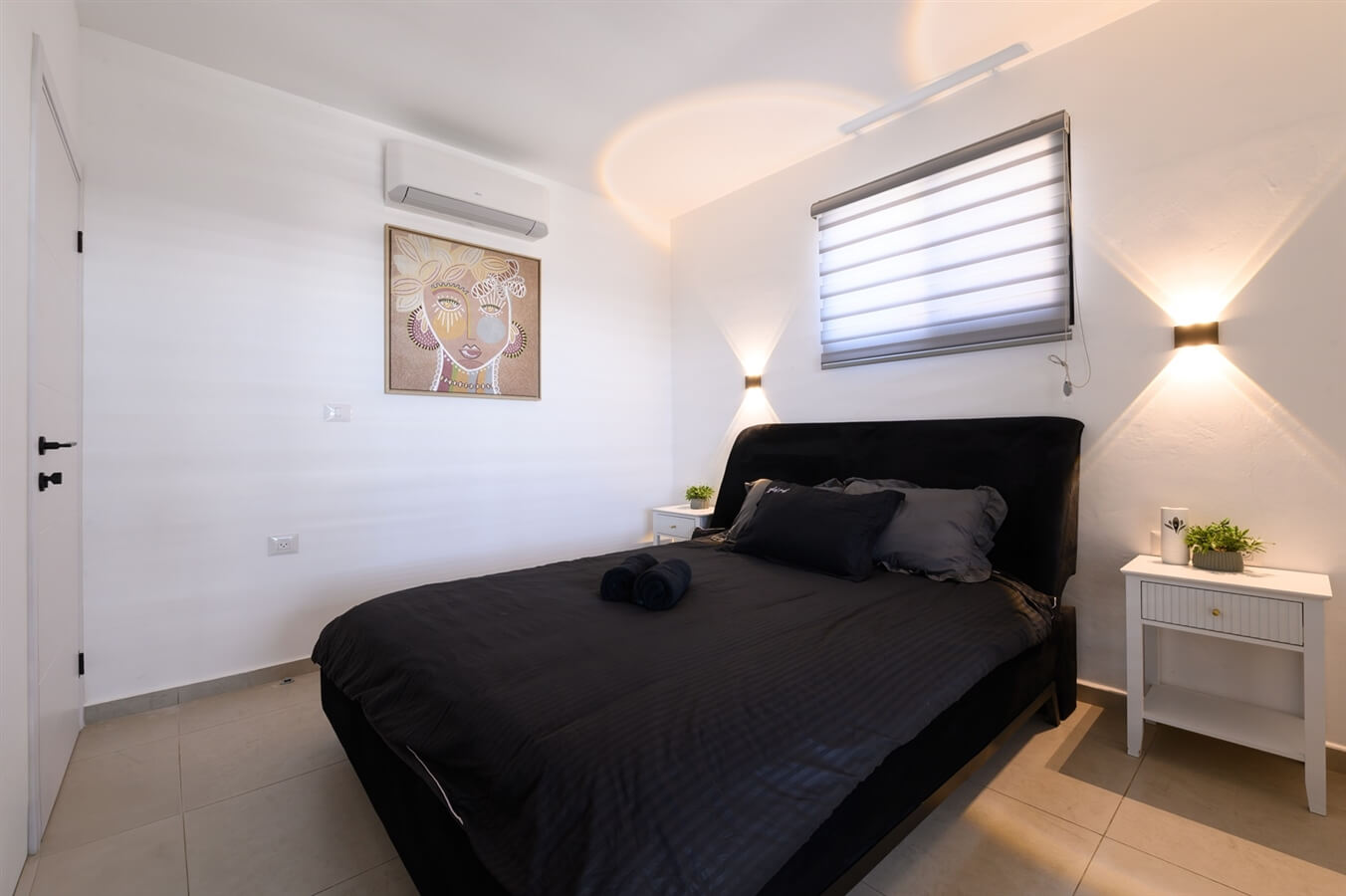 תמונה של סוויטות 1-2 - 2