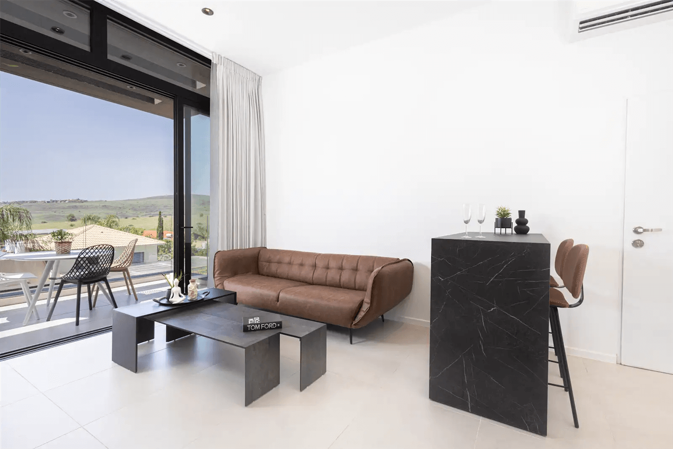 תמונה של סוויטת נוף עם ג'קוזי - 6