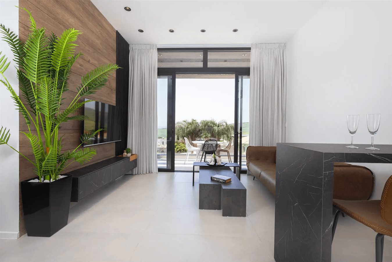 תמונה של סוויטת נוף עם ג'קוזי - 5