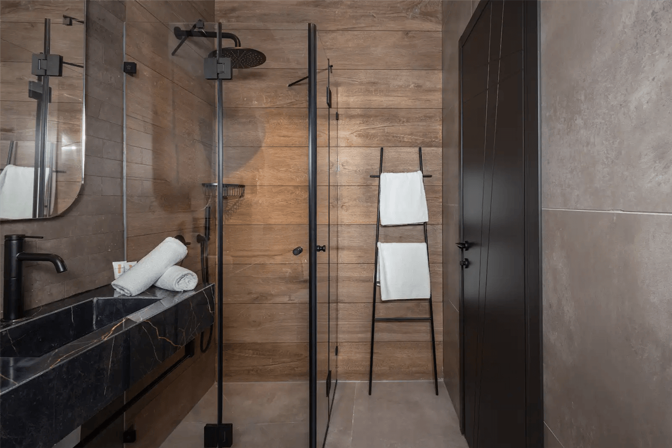 תמונה של סוויטת גן עם ג'קוזי - 7