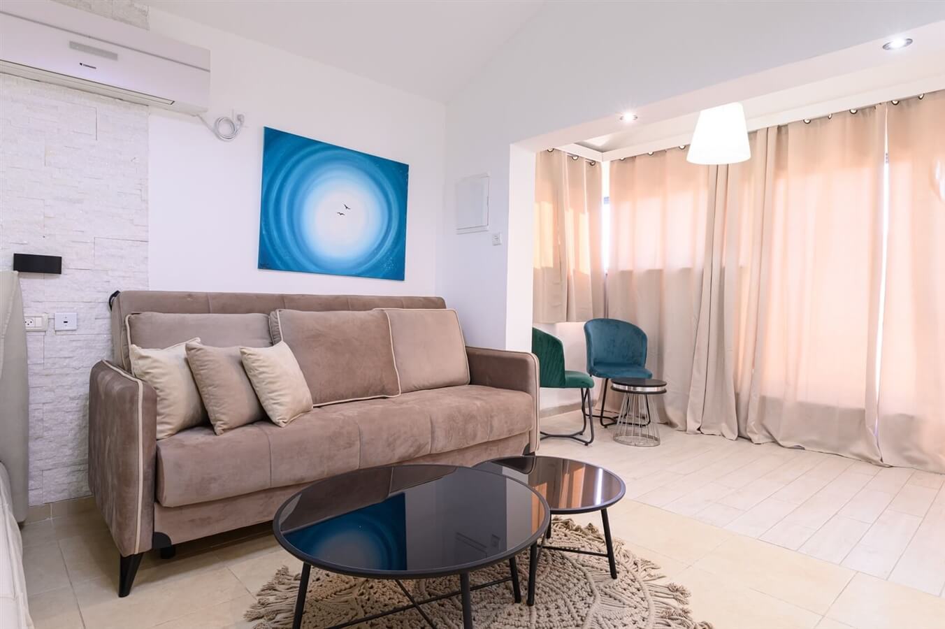 תמונה של סוויטה 1 - 3