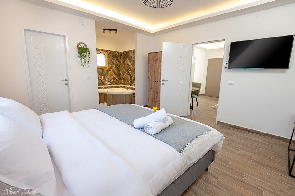 תמונה של אדמה + גזע - 5